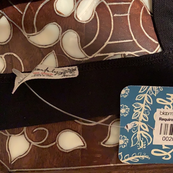 HOST PIC FREE PEOPLE SEQUINED LET IT SHINE BRALETTE IN BLACK SIZE XS - Picture 13 of 16